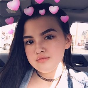 Meet your Posher, Saphia